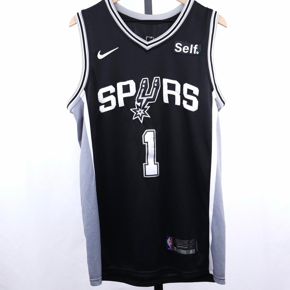 Nike Victor Wembanyama #1 San Antonio Spurs Swingman Jersey Size 50 Black NBA